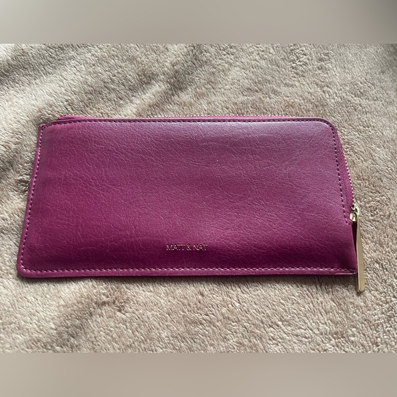 Matt & Nat Wallet - Picture 2 of 6